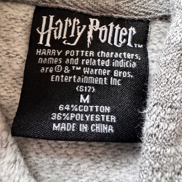 Harry Potter Hoodie Sweatshirt Unisex Adult Medium Gray Hogwarts Crest Draco - Picture 4 of 4